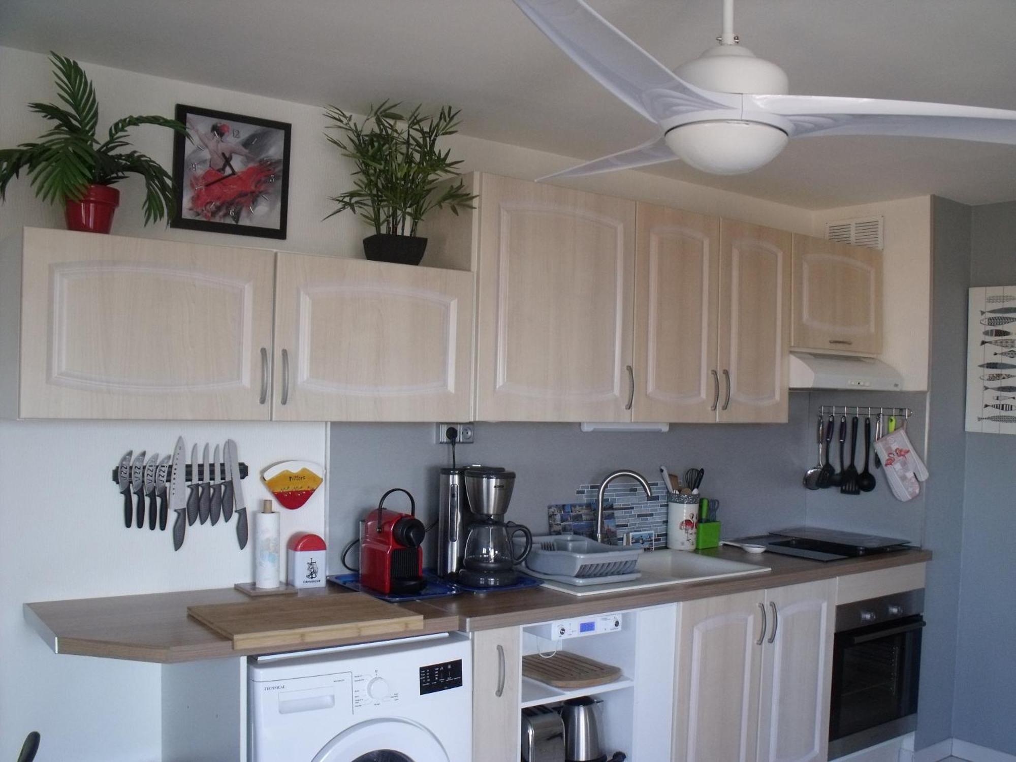 Appartement T2, 3 étoiles, 40m2 ,parking privé, Mer 300m, Wifi, Piscines, très propre, Ascenseurs Le Grau-du-Roi Esterno foto
